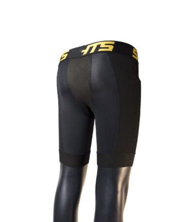 Bild på ett par STIGHTS Evolution Short Man.