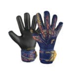 Bild på ett par Reusch Attrakt Gold X.