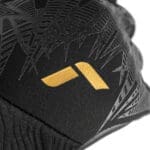 Närbild på loggan på Reusch Pure Contact Infinity.