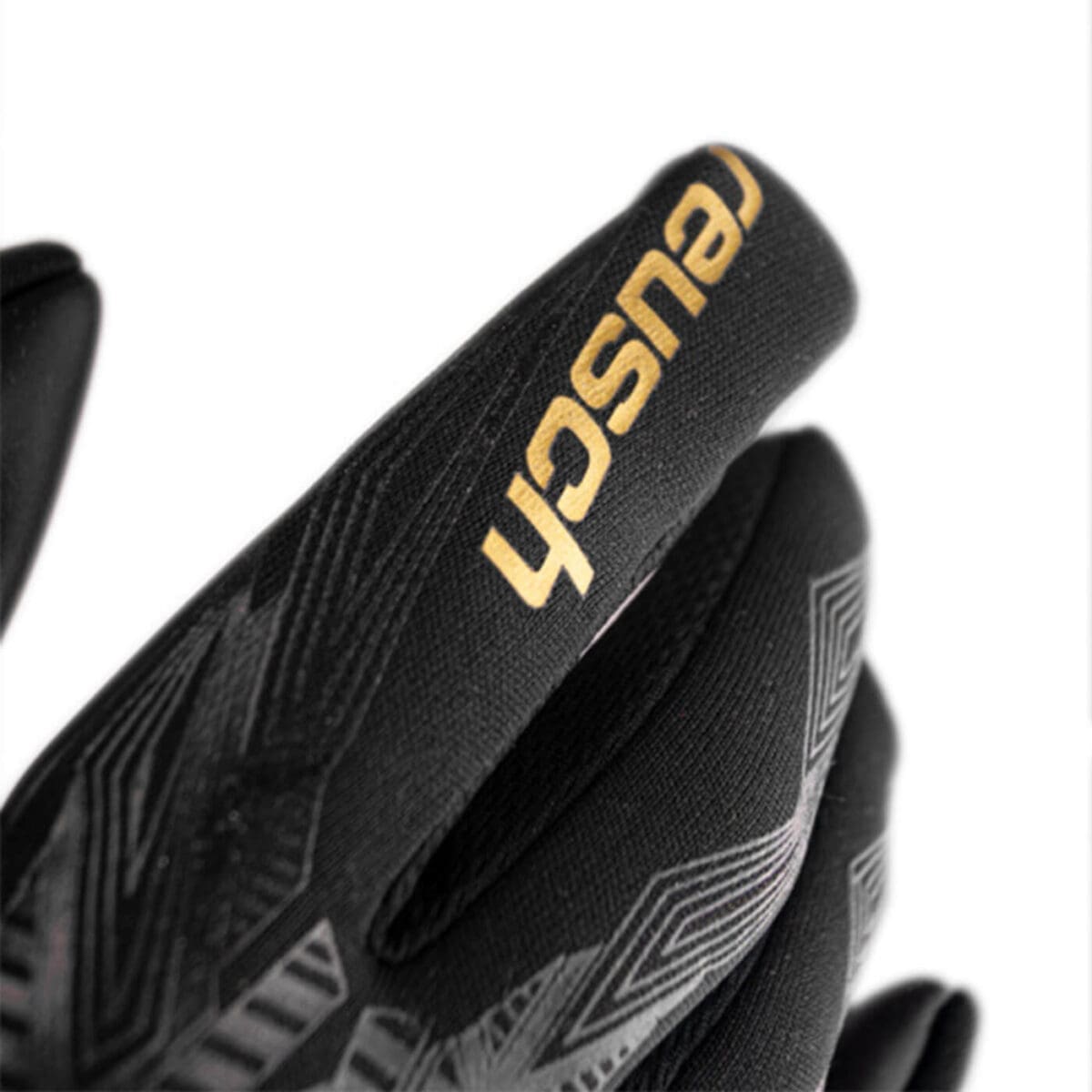 Närbild på fingret på Reusch Pure Contact Infinity.