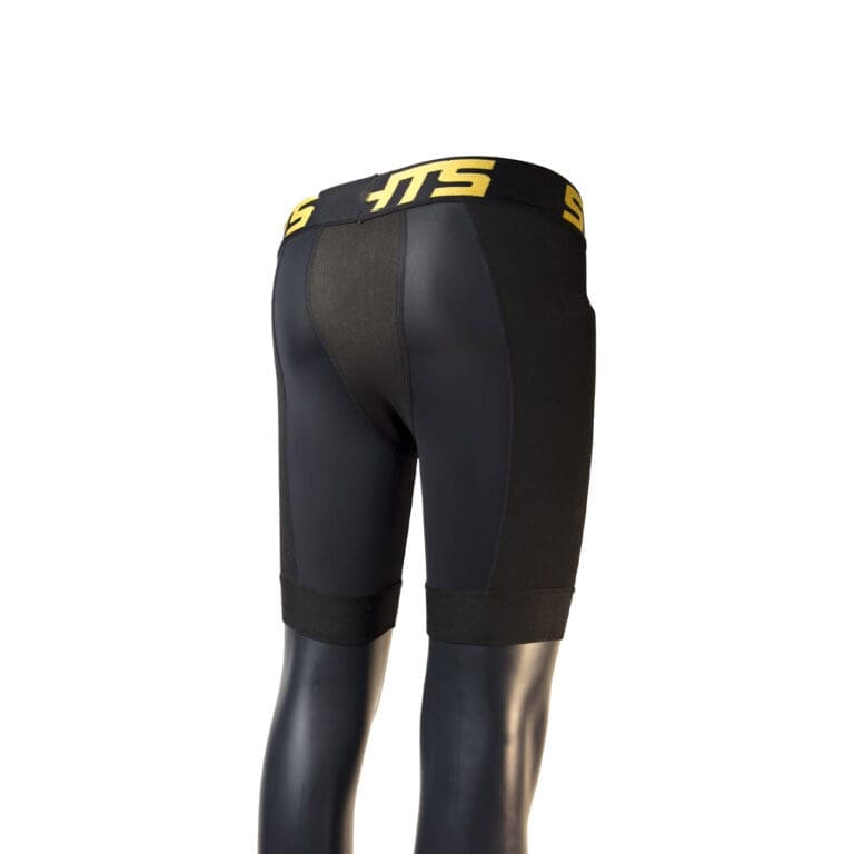 Bild på ett par STIGHTS Evolution Short Man.