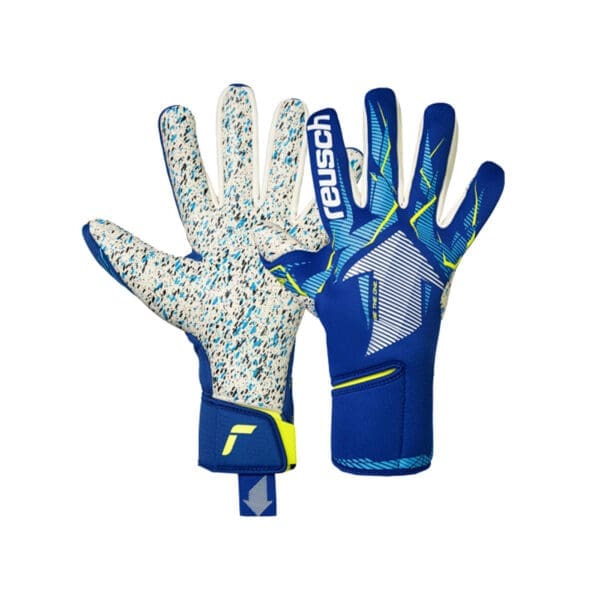 Bild på ett par Reusch Fastgrip Fusion.